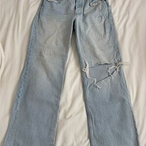 Abercrombie and Fitch “90s Baggy Low Rise” Light Wash Jean